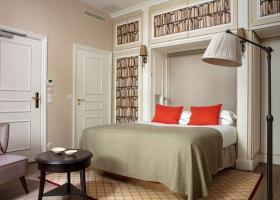Hôtel Serotel Lutèce