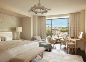 Cheval Blanc Paris